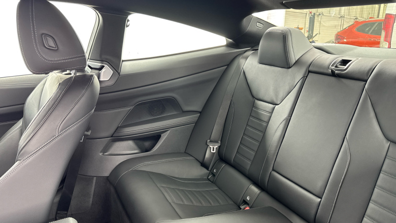 BMW 4 Series 420i xDrive M Sport 2dr Step Auto Petrol Coupe